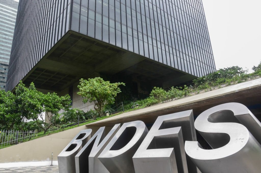 BNDES introduz programa para reestruturação de dívidas de pequenas e médias empresas!