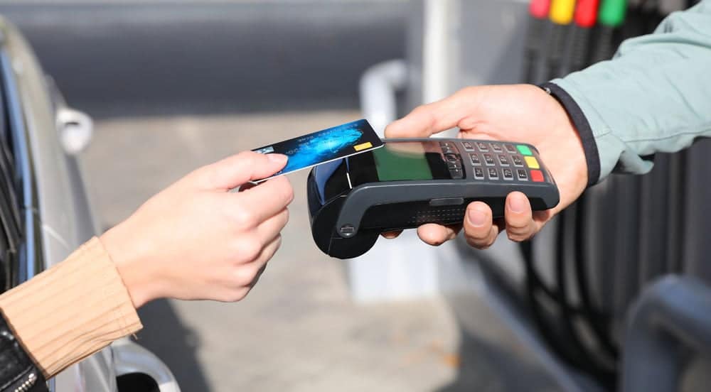 Cartões de crédito para entusiastas de automóveis